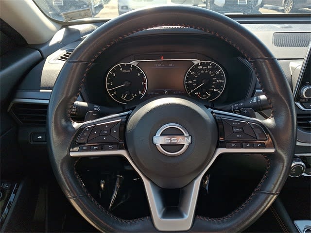 Thumbnail: 2024 Nissan Altima - 10