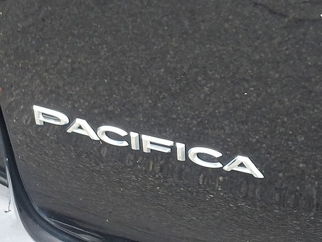 Thumbnail: 2025 Chrysler Pacifica - 7