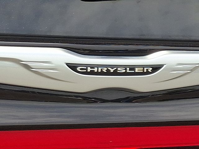 Thumbnail: 2024 Chrysler Pacifica - 6