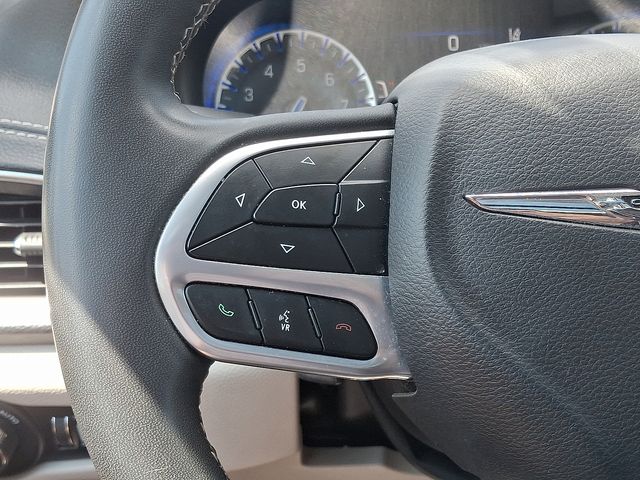 Thumbnail: 2023 Chrysler Pacifica - 24