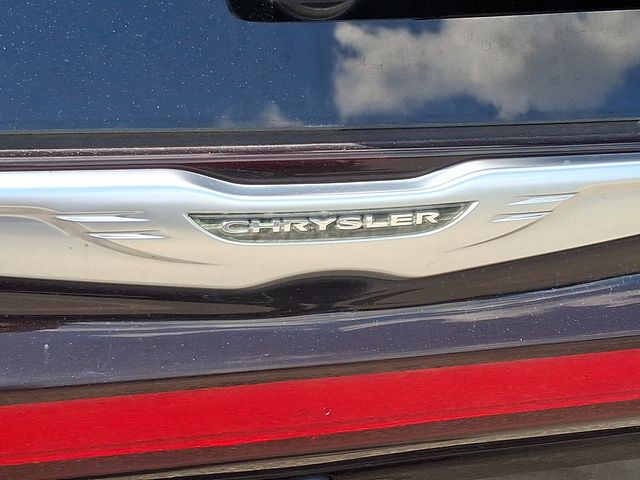 Thumbnail: 2023 Chrysler Pacifica - 7