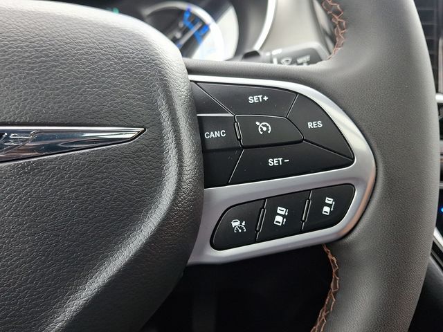 Thumbnail: 2024 Chrysler Pacifica - 29