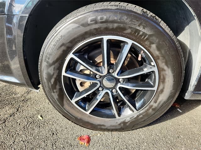 Thumbnail: 2018 Dodge Grand Caravan - 5