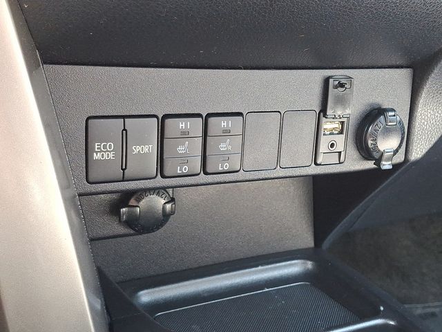 Thumbnail: 2014 Toyota RAV4 - 21