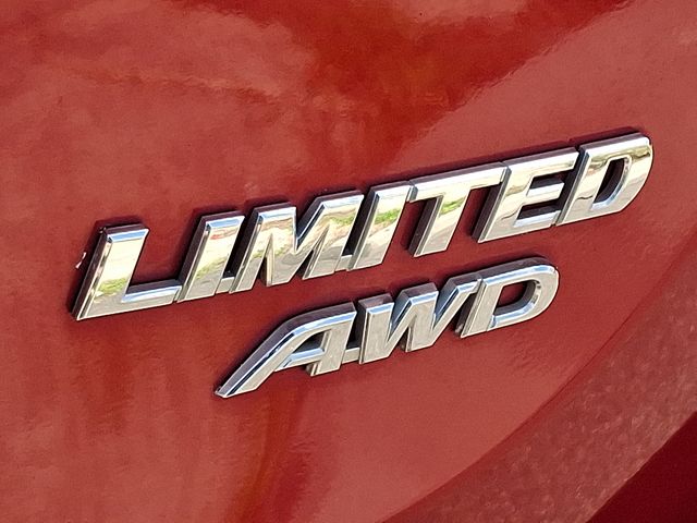 Thumbnail: 2014 Toyota RAV4 - 30