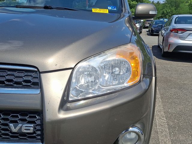 Thumbnail: 2011 Toyota RAV4 - 9