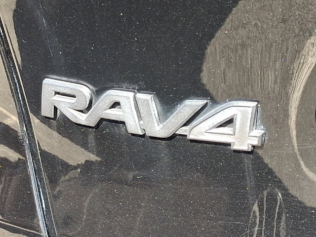Thumbnail: 2024 Toyota RAV4 - 10