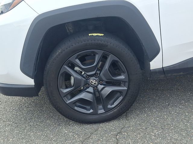 Thumbnail: 2024 Toyota RAV4 - 8