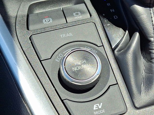 Thumbnail: 2025 Toyota RAV4 - 25