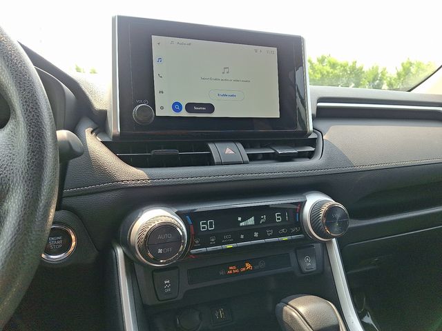 Thumbnail: 2024 Toyota RAV4 - 11