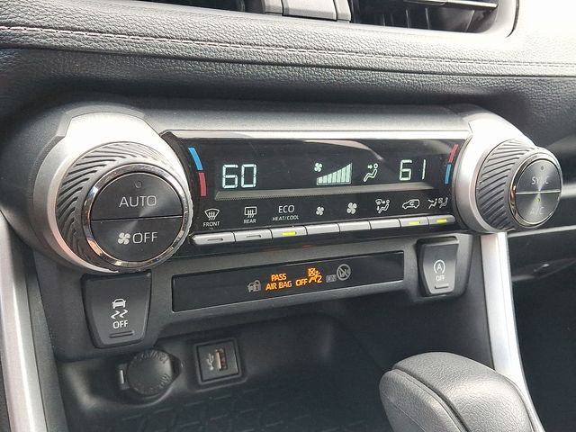 Thumbnail: 2024 Toyota RAV4 - 19