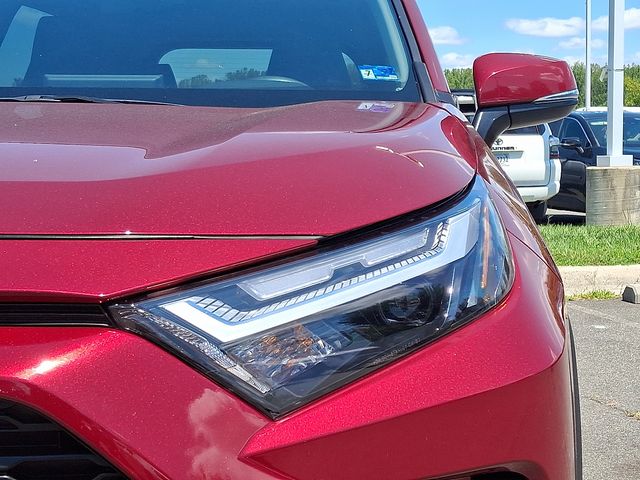 Thumbnail: 2025 Toyota RAV4 - 18