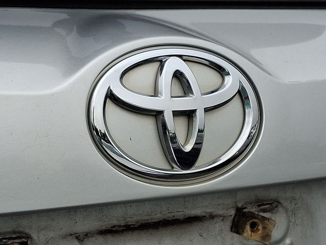 Thumbnail: 2015 Toyota RAV4 - 5