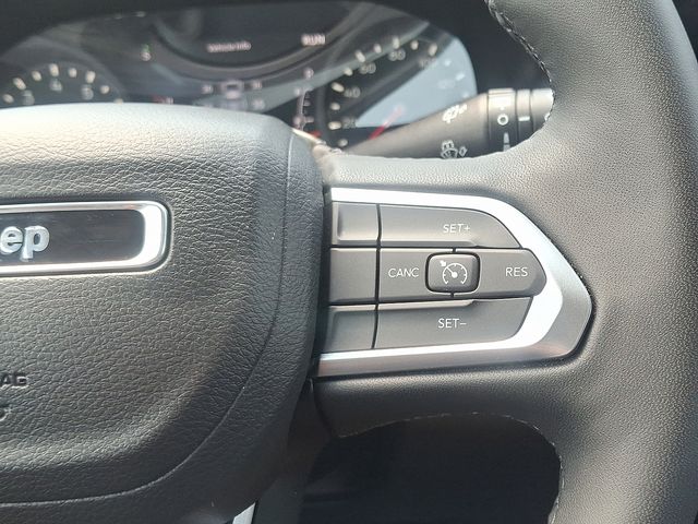 Thumbnail: 2025 Jeep Compass - 23