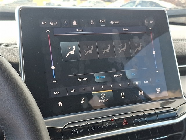 Thumbnail: 2023 Jeep Compass - 11