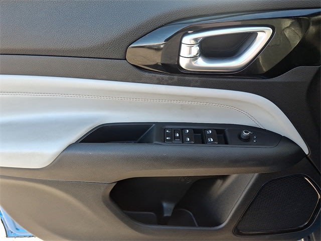 Thumbnail: 2023 Jeep Compass - 19