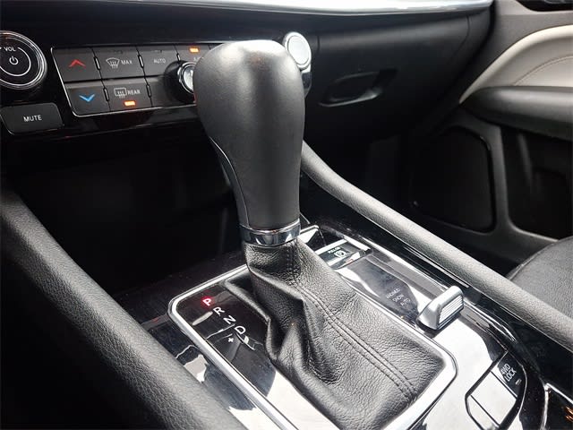 Thumbnail: 2024 Jeep Compass - 12