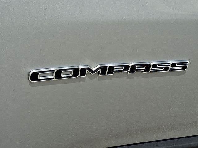Thumbnail: 2023 Jeep Compass - 29