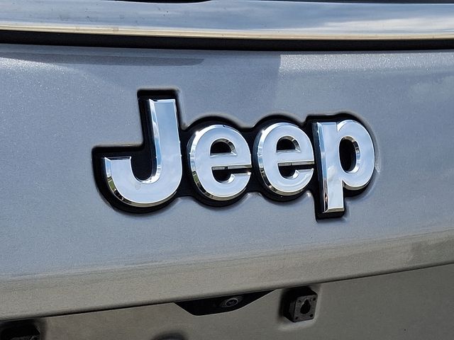 Thumbnail: 2023 Jeep Compass - 7