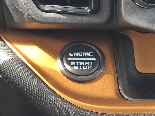 Thumbnail: 2021 Ford Bronco Sport - 30