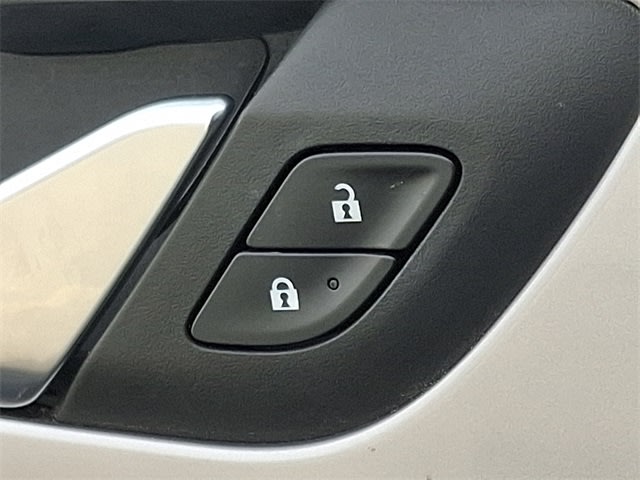 Thumbnail: 2022 Chevrolet Blazer - 29