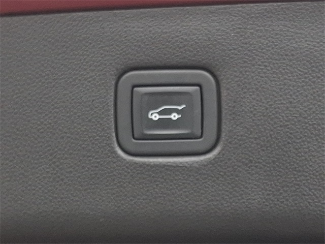 Thumbnail: 2021 Chevrolet Blazer - 33