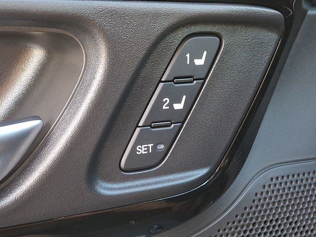 Thumbnail: 2025 Acura ADX - 30