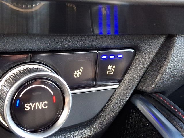 Thumbnail: 2025 Acura ADX - 28