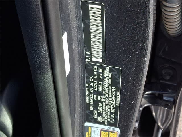 Thumbnail: 2024 Kia Forte - 16