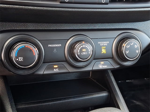 Thumbnail: 2024 Kia Forte - 21