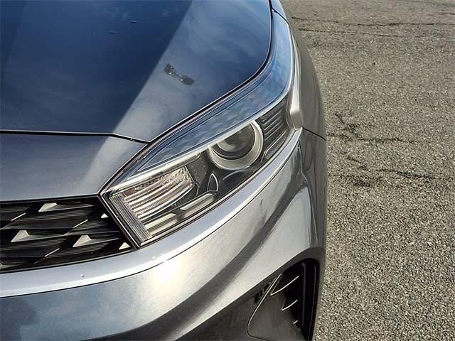 Thumbnail: 2024 Kia Forte - 19