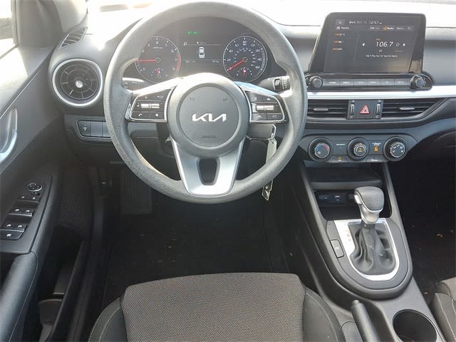 Thumbnail: 2023 Kia Forte - 2