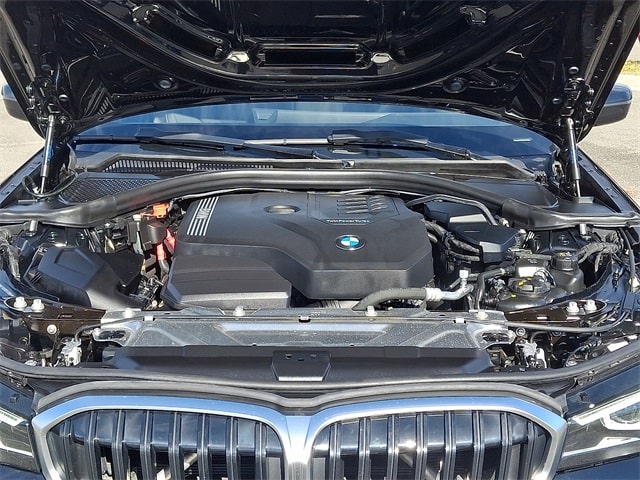 Thumbnail: 2024 BMW 3 Series - 9