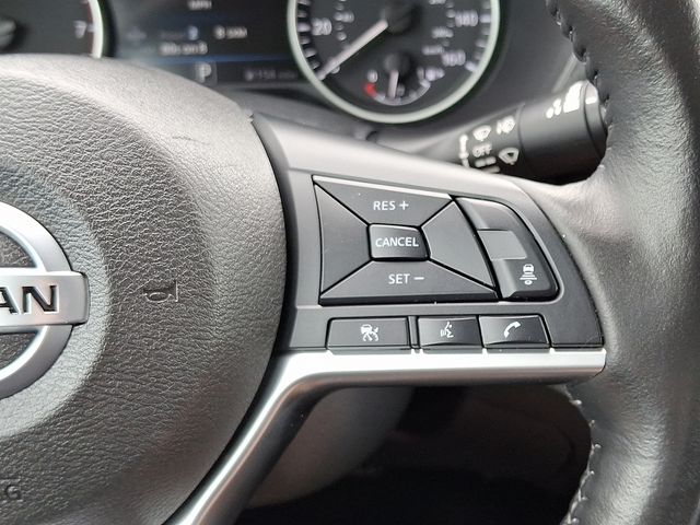 Thumbnail: 2023 Nissan Sentra - 25