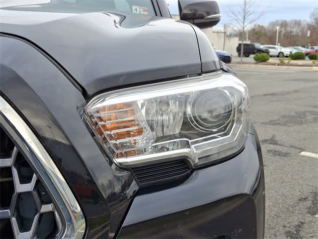 2019 Toyota Tacoma TRD Sport 19