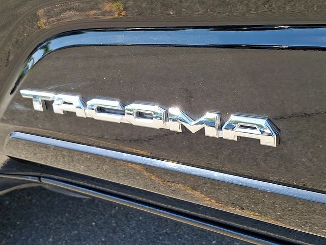 Thumbnail: 2025 Toyota Tacoma - 31