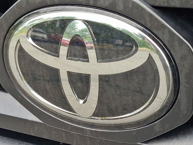 Thumbnail: 2021 Toyota Tacoma - 7