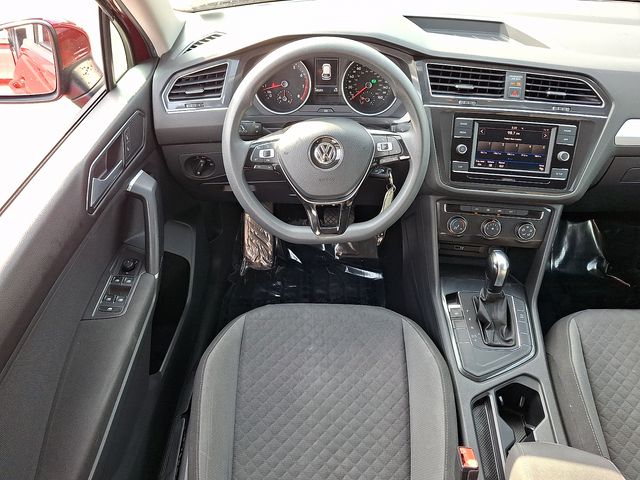 Thumbnail: 2018 Volkswagen Tiguan - 2