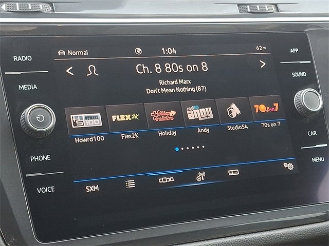 Thumbnail: 2021 Volkswagen Tiguan - 8