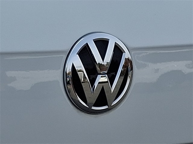 Thumbnail: 2021 Volkswagen Tiguan - 6