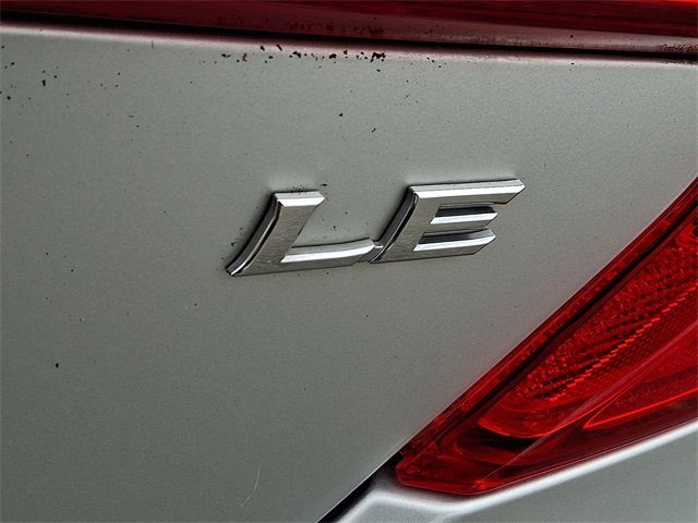 Thumbnail: 2013 Toyota Camry - 29