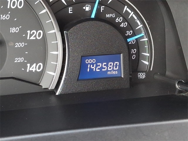 Thumbnail: 2013 Toyota Camry - 11