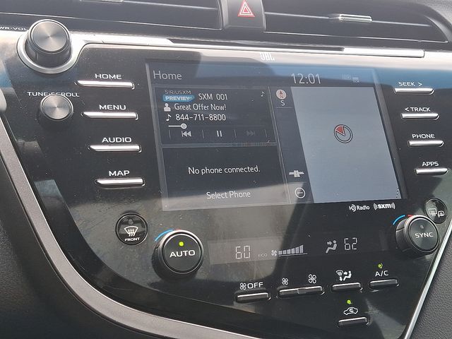 Thumbnail: 2018 Toyota Camry - 12
