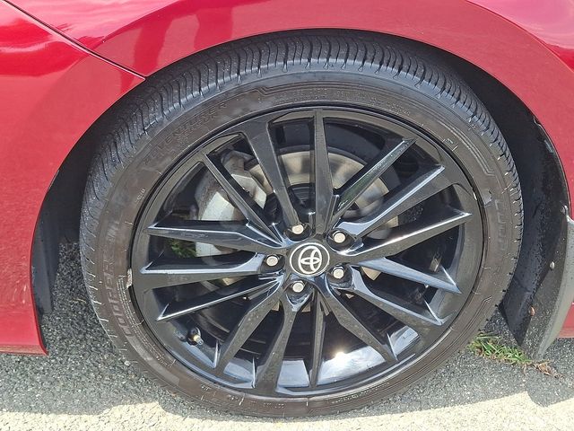 Thumbnail: 2018 Toyota Camry - 8