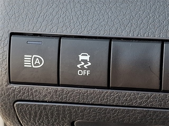 Thumbnail: 2023 Toyota Camry - 29