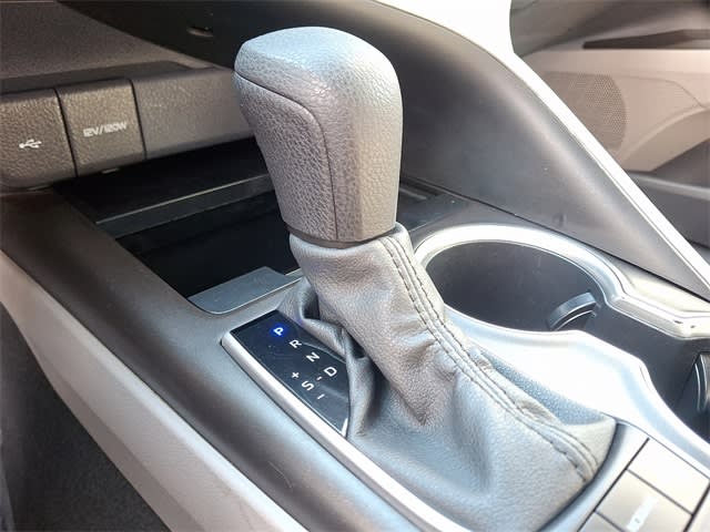 Thumbnail: 2023 Toyota Camry - 12