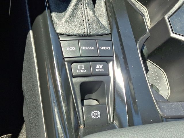 Thumbnail: 2025 Toyota Camry - 21
