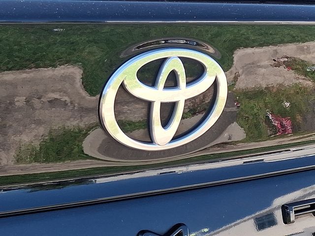Thumbnail: 2025 Toyota Camry - 7