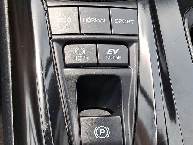 Thumbnail: 2025 Toyota Camry - 26