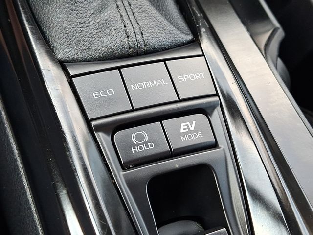 Thumbnail: 2025 Toyota Camry - 28